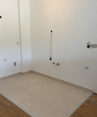 fotografija prostora prije montaze kuhinje - krapina