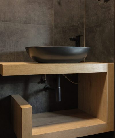 unikatni kupaonski element